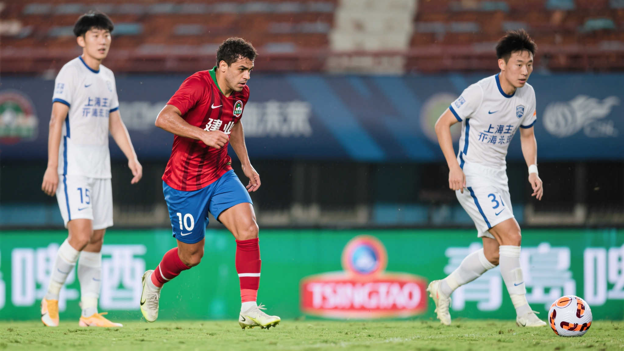 德比失利!海港青春力量未尽全力,老将状态低迷新星难挑大梁! 德比失利!海港青春力量未尽全力,老将状态低迷新星难挑大梁!